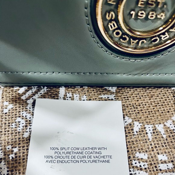 Marc Jacobs Insignia Full Flap Logo Shoulder Bag - Picture 8 of 13